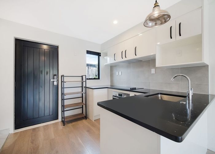  at 11/115 Swanson Road, Henderson, Waitakere City, Auckland