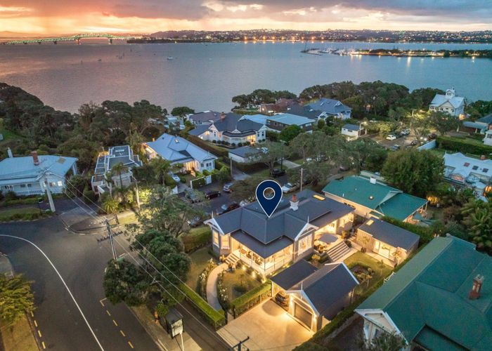  at 58 Stanley Point Road, Devonport, North Shore City, Auckland