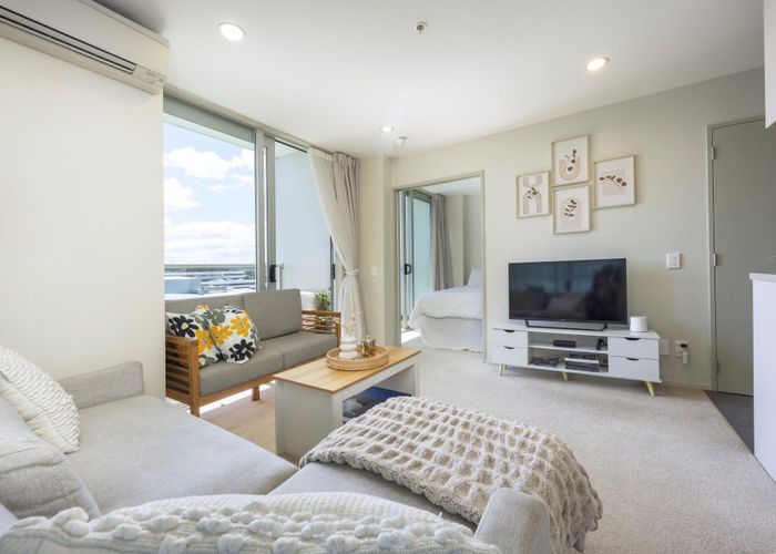  at 603/17 Amersham Way, Manukau, Manukau City, Auckland