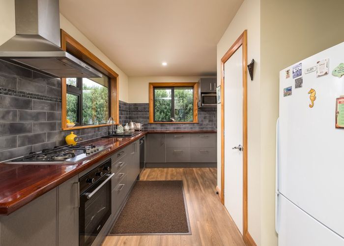  at 18 Mclean Street, Glenavy, Waimate, Canterbury