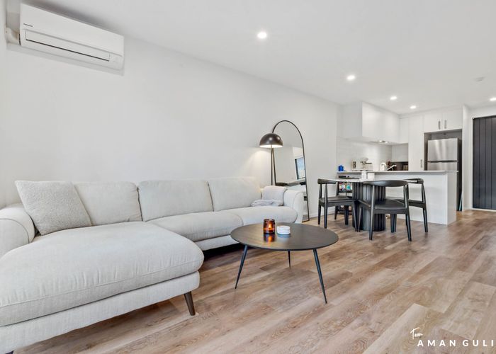  at 33 Tokai Place, Glen Eden, Waitakere City, Auckland
