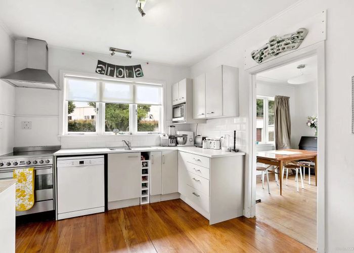  at 36 Te Koa Road, Panmure, Auckland