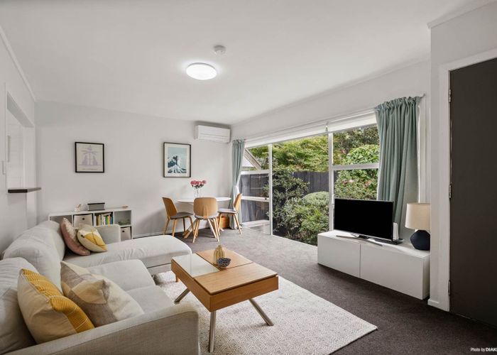  at 2/73 Ngatiawa Street, Onehunga, Auckland City, Auckland