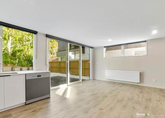  at 12/6 Bushland Grove, Paparangi, Wellington