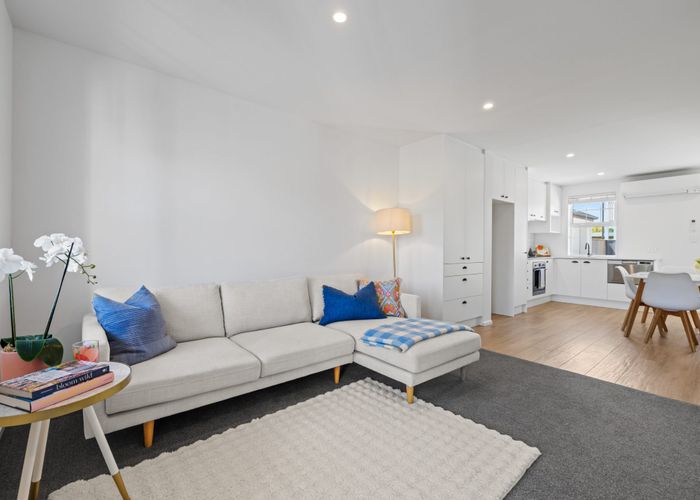  at 2/42 Woodville Street, Edgeware, Christchurch City, Canterbury