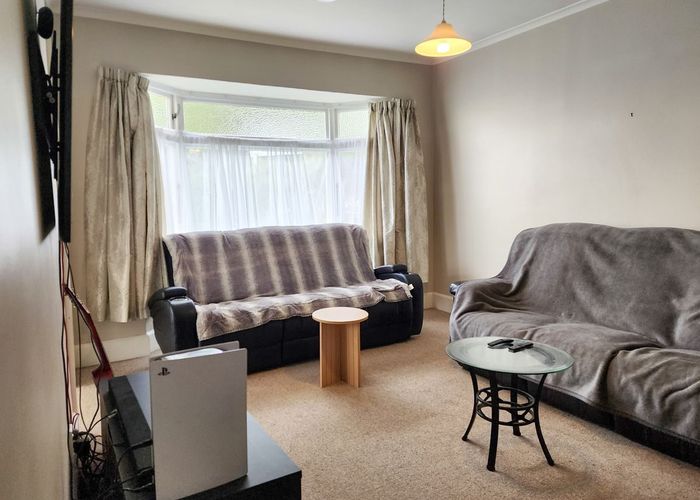  at 6 Ashmore Avenue, Cobden, Grey, West Coast