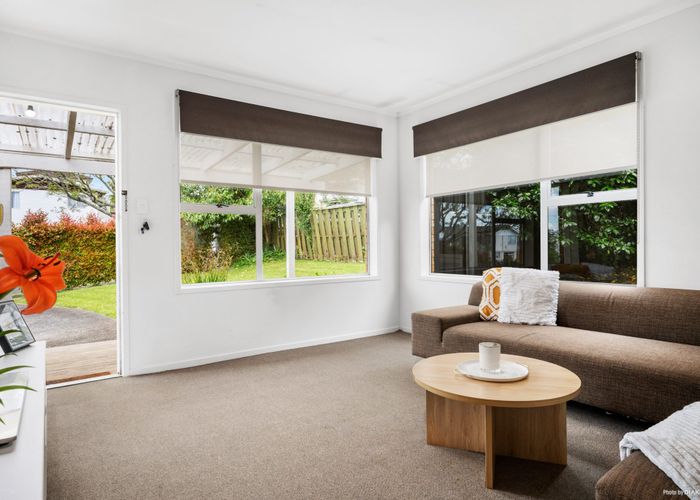  at 1/28 Lush Avenue, St Johns, Auckland