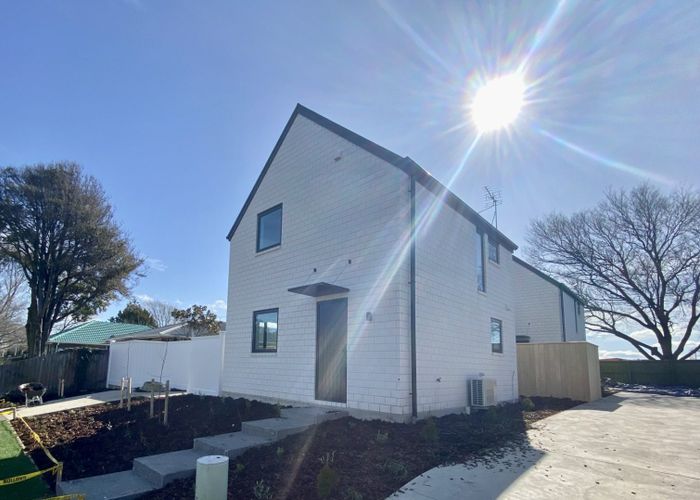  at 1/17 Hornbrook Street, Waltham, Christchurch
