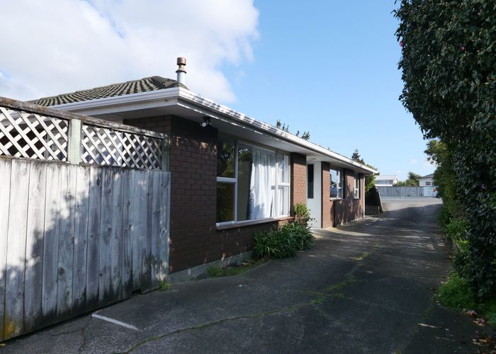  at 28 Kapiti Road, Paraparaumu