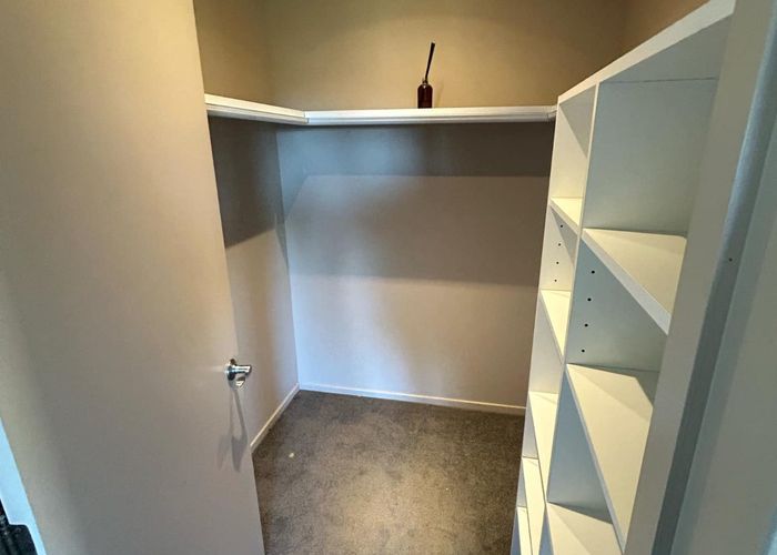  at 186 Pacific Drive, Fitzherbert, Palmerston North, Manawatu / Whanganui