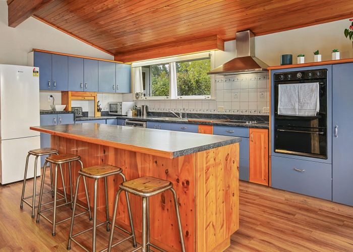  at 613 Leamington Road, Lowry Hills Range