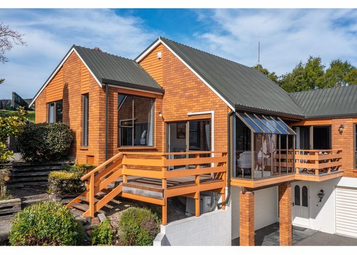 at 3 Woodside Common, Westmorland, Christchurch