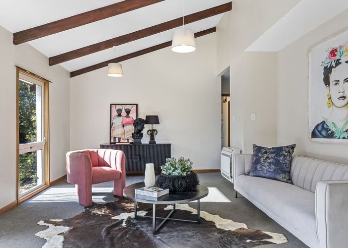  at 14 Raekura Place, Redcliffs, Christchurch
