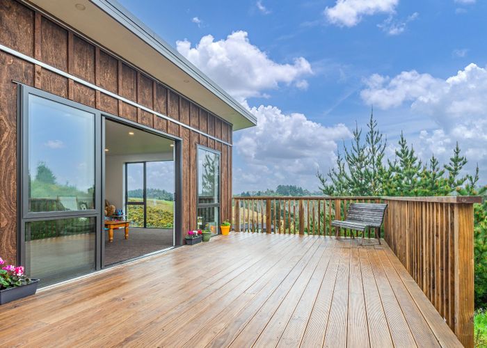  at 40 Polson Hill Drive, Palmerston North