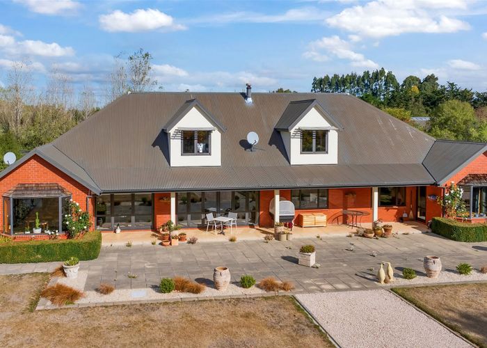  at 44 Modena Place, Ohoka, Kaiapoi