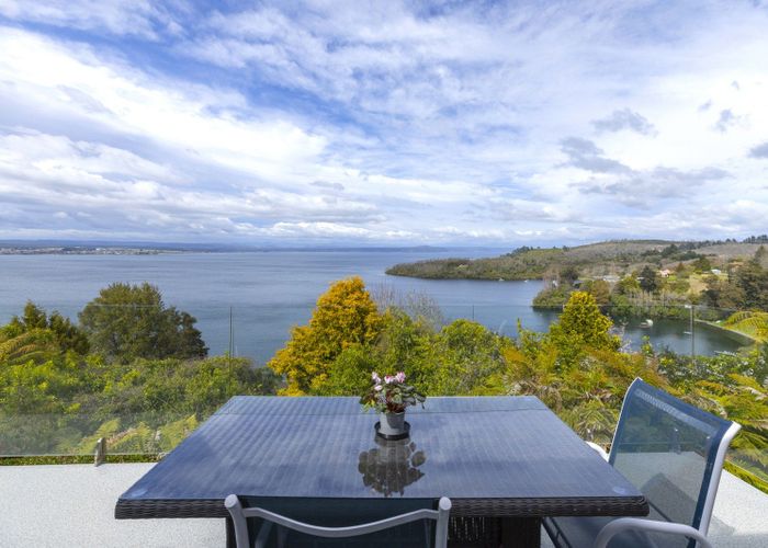  at 39 Wakeman Road, Acacia Bay, Taupo, Waikato