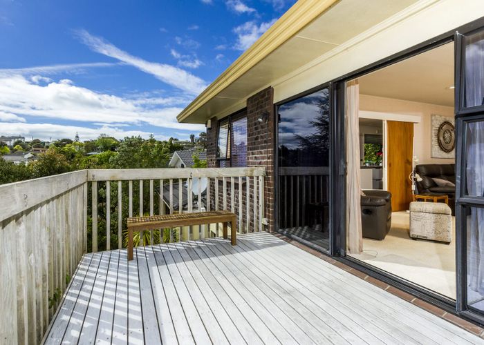 Recently sold | 11 Serrata Place, Browns Bay, Auckland - homes.co.nz