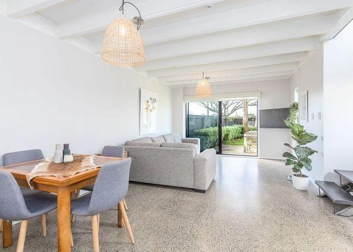  at 8/6 Rossgrove Terrace, Mount Albert, Auckland City, Auckland