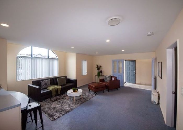  at 33 Amesbury Drive, Churton Park, Wellington
