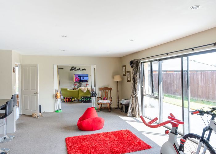  at 35 Larne Place, Belfast, Christchurch