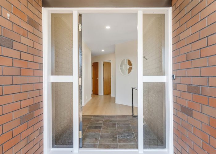  at 105 Oliver Road, Eastern Beach, Manukau City, Auckland