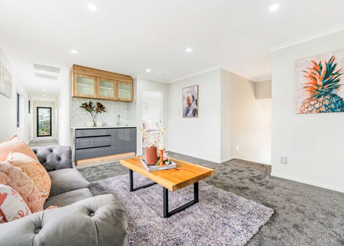  at 5 Seagreen Avenue, Rosehill, Papakura