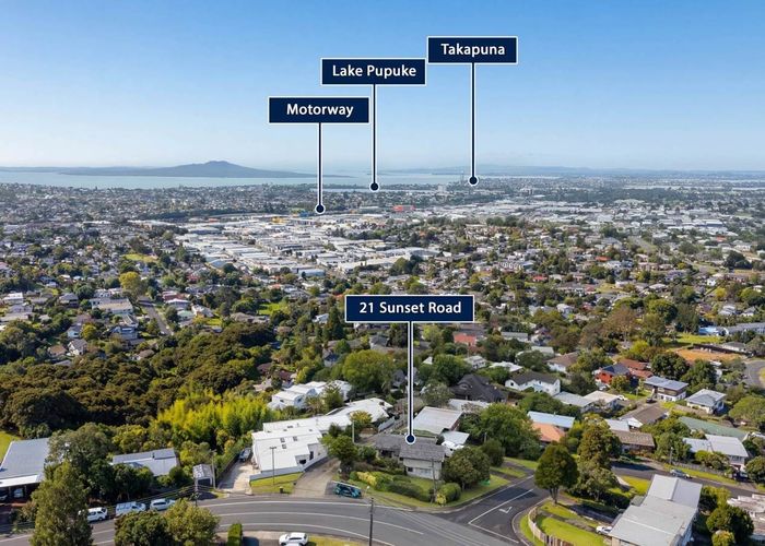  at 21 Sunset Road, Totara Vale, North Shore City, Auckland