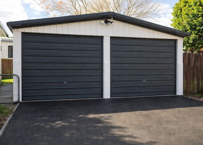  at 1/32 Brentford Place, Manurewa, Manukau City, Auckland