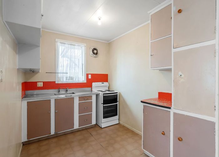  at 8 Hingaia Street, Turangi