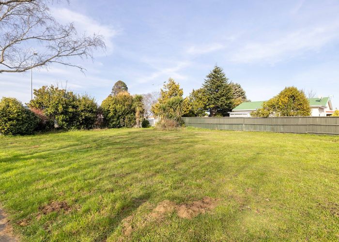  at 391 Main North Road, Redwood, Christchurch City, Canterbury