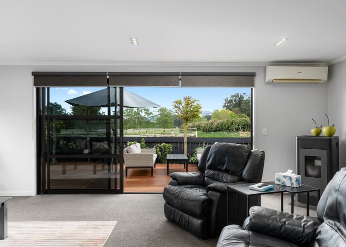  at 4 Coronga Lane, Mosgiel, Mosgiel