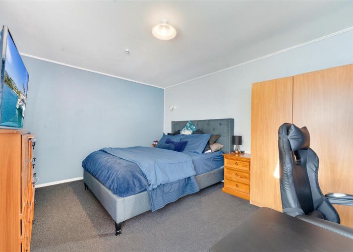  at 7 Lipton Grove, Opaheke, Papakura, Auckland