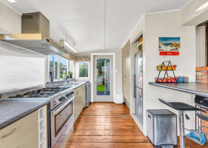  at 57 Carlton Avenue, Gonville, Whanganui, Manawatu / Whanganui