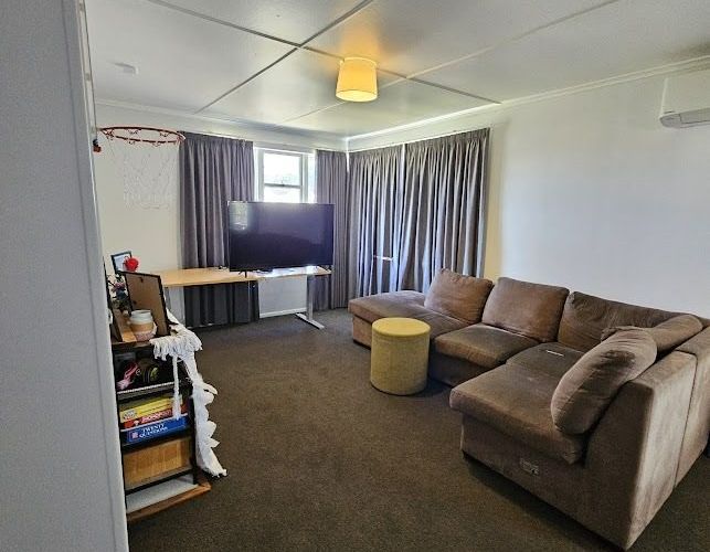  at 56 Dimock Street, Titahi Bay, Porirua