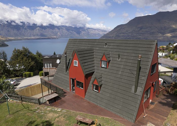  at 40 Avalon Crescent, Fernhill, Queenstown-Lakes, Otago