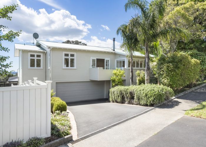  at 13B Summit Drive, Mount Albert, Auckland
