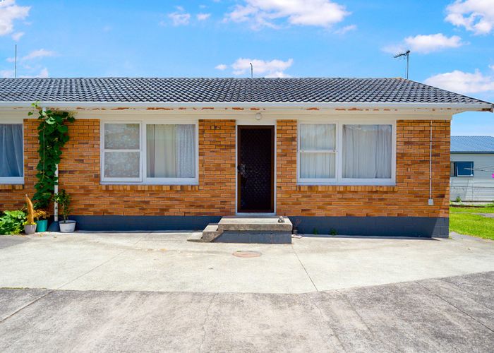  at 2 / 79 Rimu Street, New Lynn, Waitakere City, Auckland