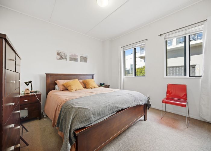  at 2B/40 Charlotte Street, Eden Terrace, Auckland