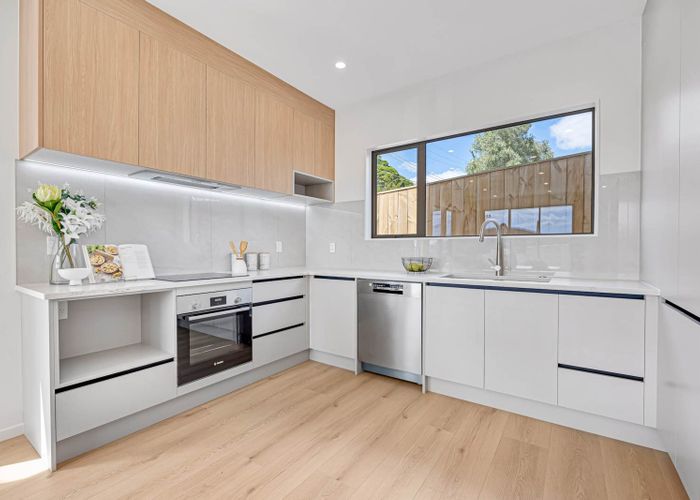  at 151C Barrack Road, Mount Wellington, Auckland City, Auckland