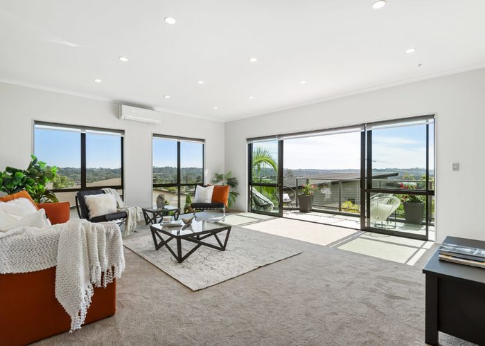  at 74 Oakway Drive, Schnapper Rock, North Shore City, Auckland