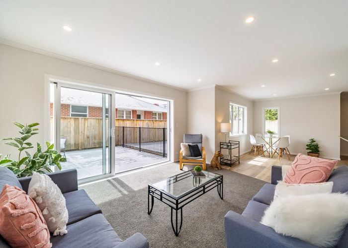  at 11A Hall Grove, Ebdentown, Upper Hutt, Wellington