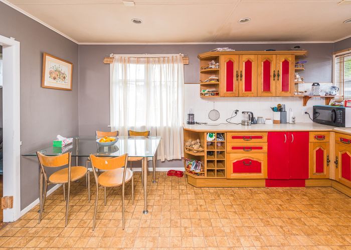  at 4 Delhi Avenue, Aramoho, Whanganui