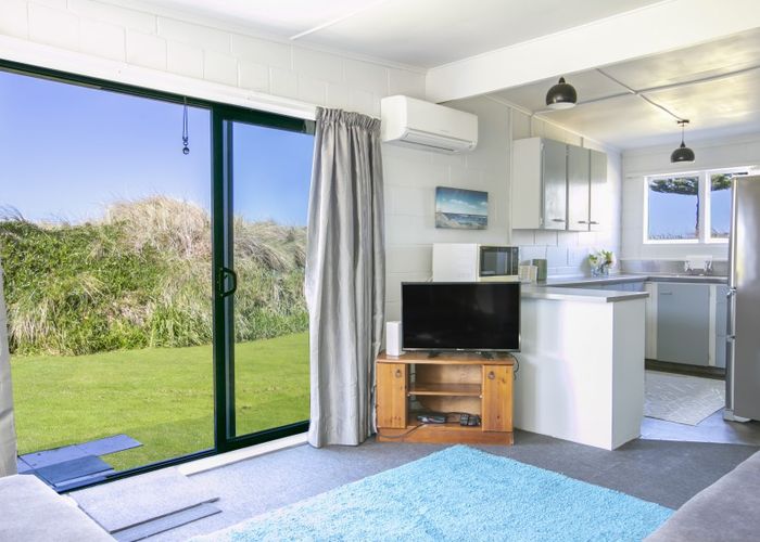  at 79E Blue Pacific Parade, Riversdale Beach