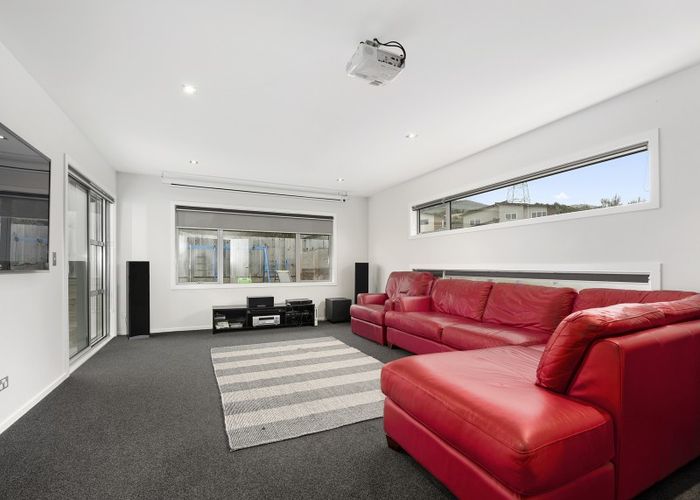  at 21 Cosgrove Rise, Riverstone Terraces, Upper Hutt