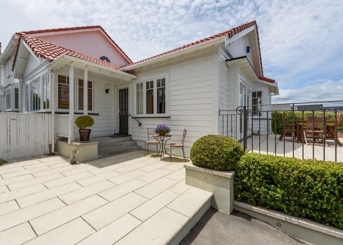  at 53 Cashmere Avenue, Khandallah, Wellington