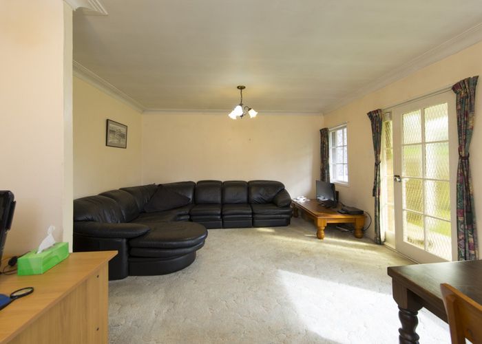  at 2/0 Asquith Avenue, Mount Albert, Auckland