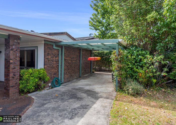 Free property data for 42 Fairway Drive, Kamo, Whangarei homes.co.nz