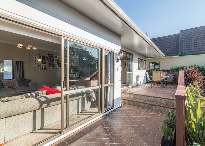  at 15 Goldsborough Avenue, Raumati Beach, Paraparaumu