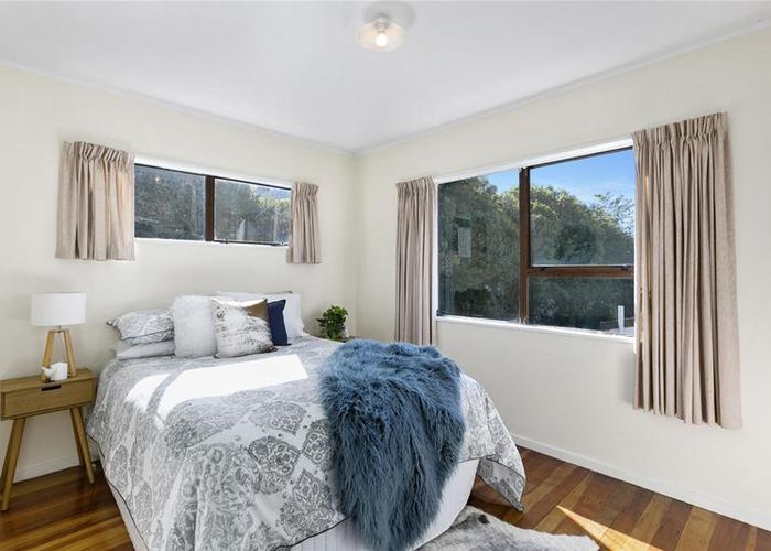  at 6A Stella Gr, Newlands, Wellington