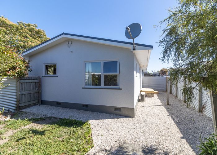  at 4/24 Parkers Road, Tahunanui, Nelson